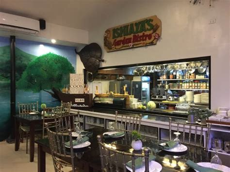 Ishiaya's Garden Bistro, Tabaco City .
